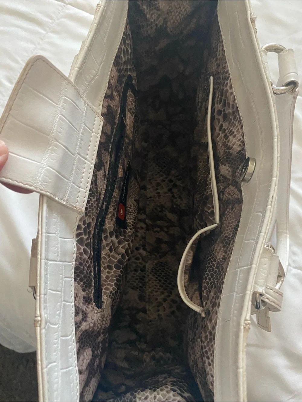 Wilsons Leather Cream Croc-Effect Tote with Snake-Print Interior